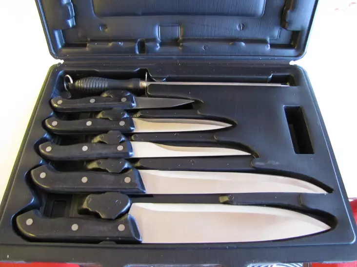 Puukkosarja 5 KPL+ terotuspuikko+ laukku - Keittivöarusteita - 2501000020 - 1