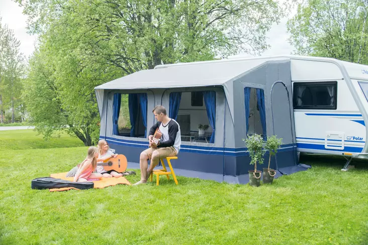 Universal 320 Swenska Tält sininen tai musta 1525,- eur. - Swenska Tält teltat  + katokset ja osat - 320400 - 1