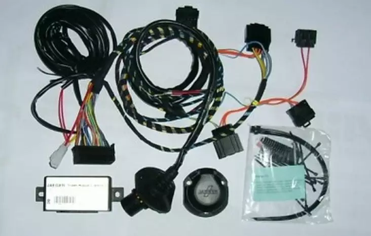 E-Satz 13-polig für Ford sähkösarja - Vetokoukut ja jatkorungot - 9926351 - 2