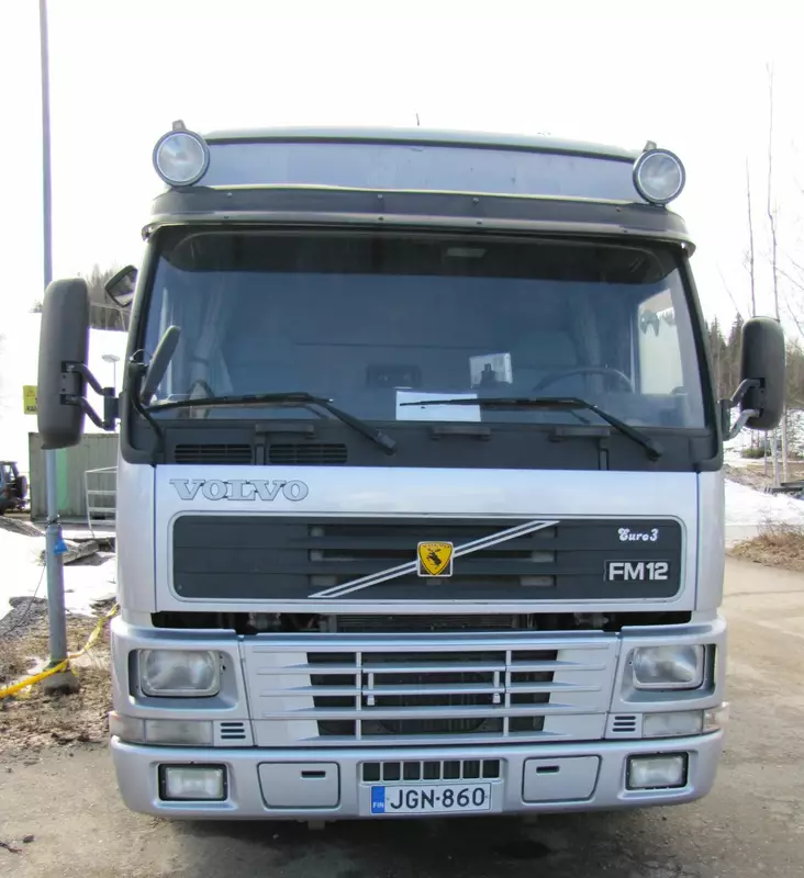 Volvo 112 vaihtolava-auto, ilman lavaa - - 122001 - 2