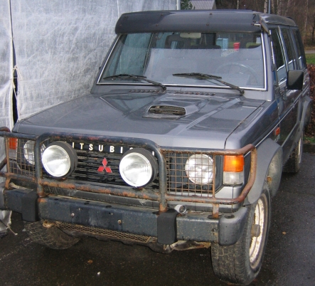 Mitsubischi Pajero 2,5 TD VM. -89 - - JMBL049GWKJ456252 - 1