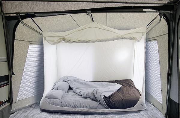 Nukkumateltta Erkeriin - Etuteltan runko - 9910453 - 1