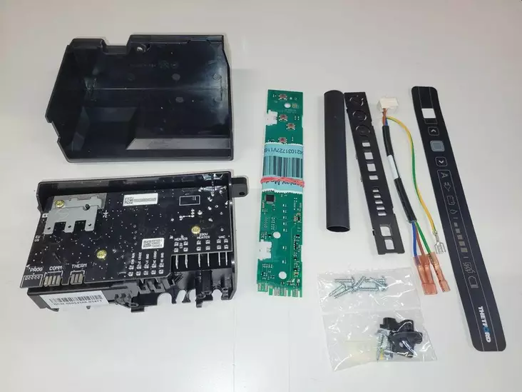 Thetfortin jääkaapin korjaussarja LED - Thetford jääkaappien varaosat/ tarvikkee - 692234 - 1