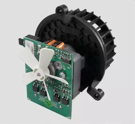 Paloilmamoottori Set Combi 4/6 (E) D - Truma Combi - EH pannujen osat - 9952753 - 2