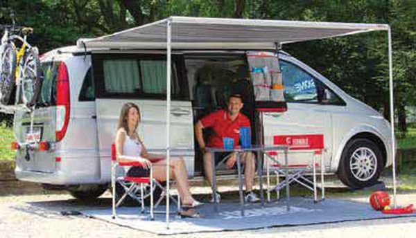 Fiamma F35 Pro seinä-kotelomarkiisi Titanium/Deep Black/ kangas Royal Grey/ Royal Blue - Fiamma seinään - 9952575 - 1