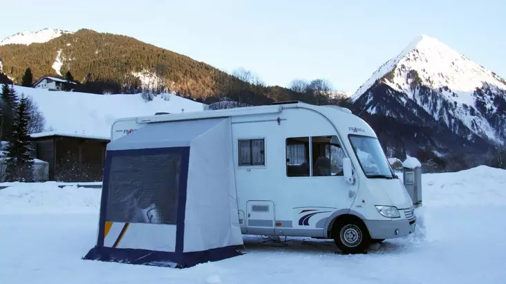 Matkaetuteltta Weissach matkailuautoille 200x150 cm korkeus 285 4-jalkaa. - Etuteltat leirintään ja matkalle - 9909405 - 1