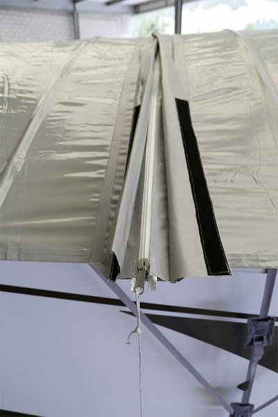 Kattosuoja avattavassa nipussa - Helmasuojat - 9940857 - 1