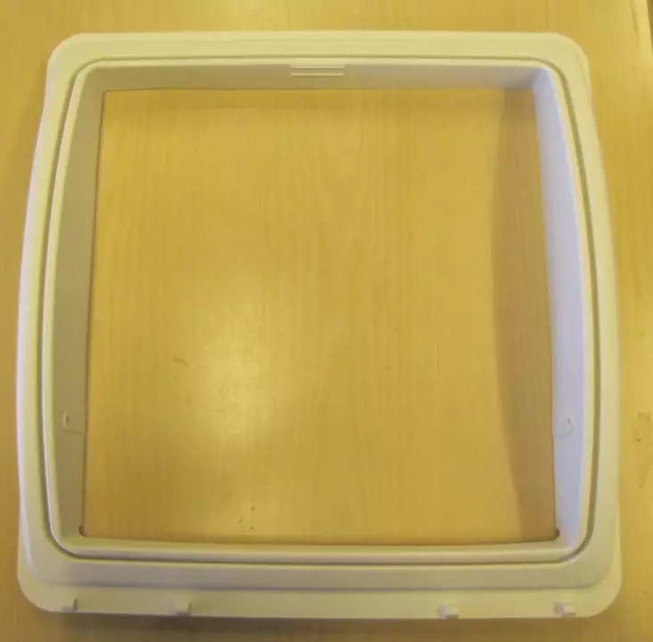 Remis kattoikkunan ulkokarmit kermanväri - Ikkunat, verhot ja osat - 9990898 - 2